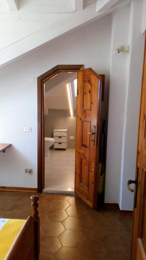 Casa Di Claude 2 Finalmarina Apartment Finale Ligure Ngoại thất bức ảnh